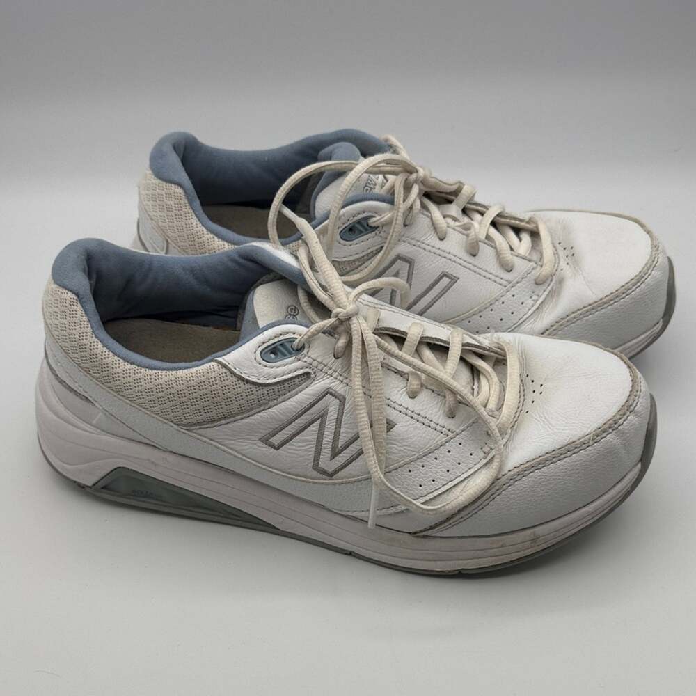 New Balance Sneakers - Women's 10